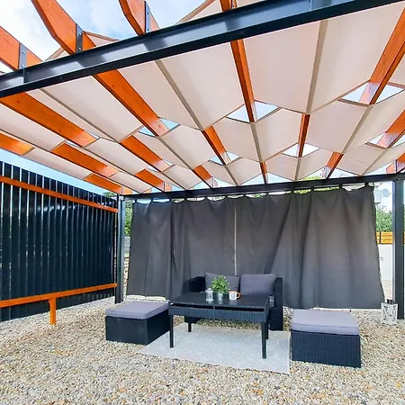 Gorgeous In With Wifi Holiday home