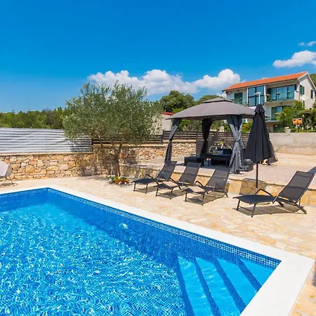 Gorgeous In With Wifi Tatil Evi Bilice