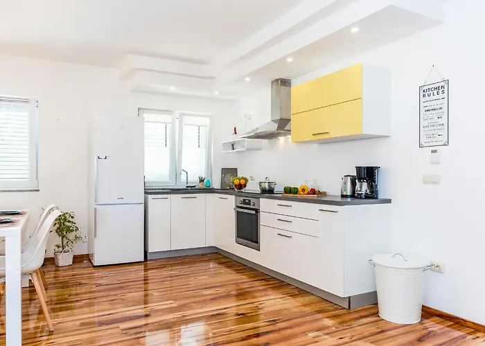 Gorgeous In With Wifi Feriehus