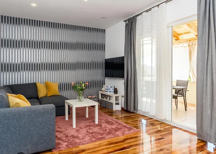 Feriehus Gorgeous In With Wifi Bilice